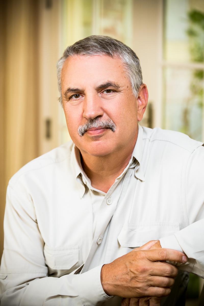 Friedman will discuss accelerated culture and how to live in the 21st century.