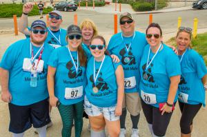 Brianna Dobbs with 2016 CA #LymphWalk team